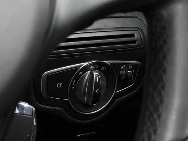 MERCEDES C CLASS 2.0 C200 SE G TRONIC EURO 6 S S 4DR 2017 56,539...