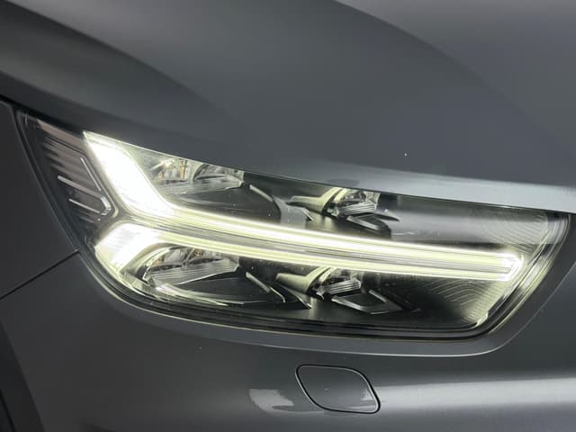 VOLVO XC40 2.0 T4 MOMENTUM AUTO AWD EURO 6 S S 5DR 2019 60,361...