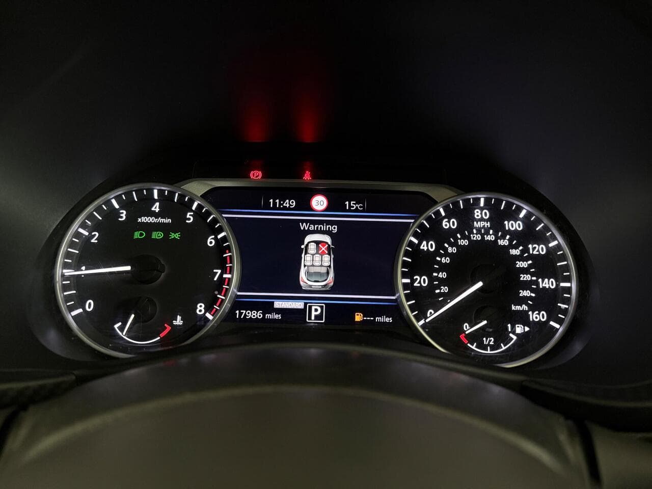 Nissan Juke thumbnail Driver Instruments