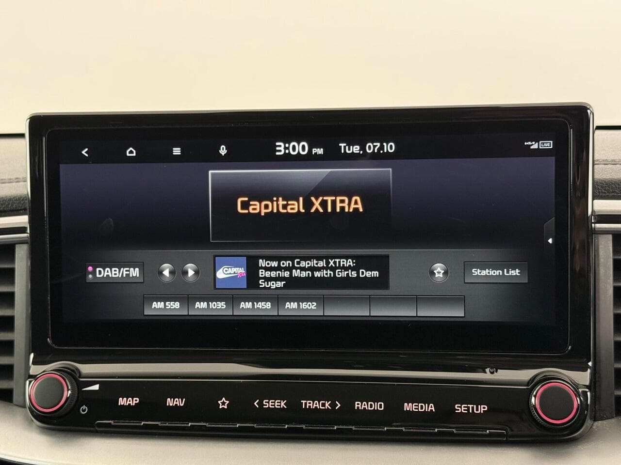 Kia Ceed thumbnail Infotainment System