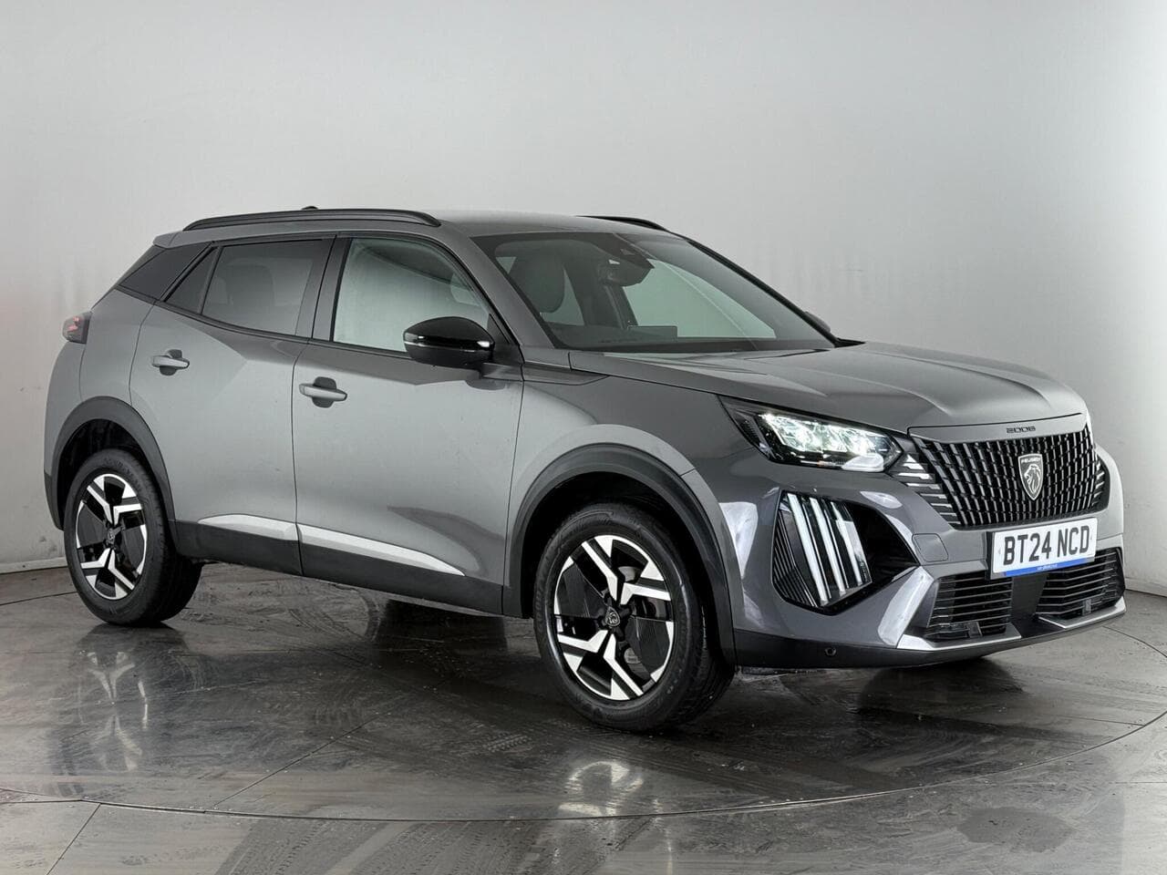 Peugeot 2008 - Peugeot 2008 1.2 PureTech Allure Euro 6 (s/s) 5dr