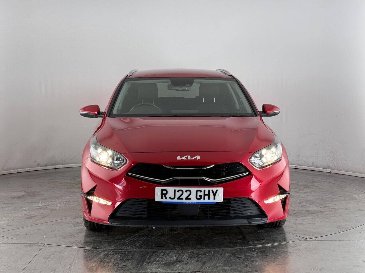 Kia Ceed thumbnail Front