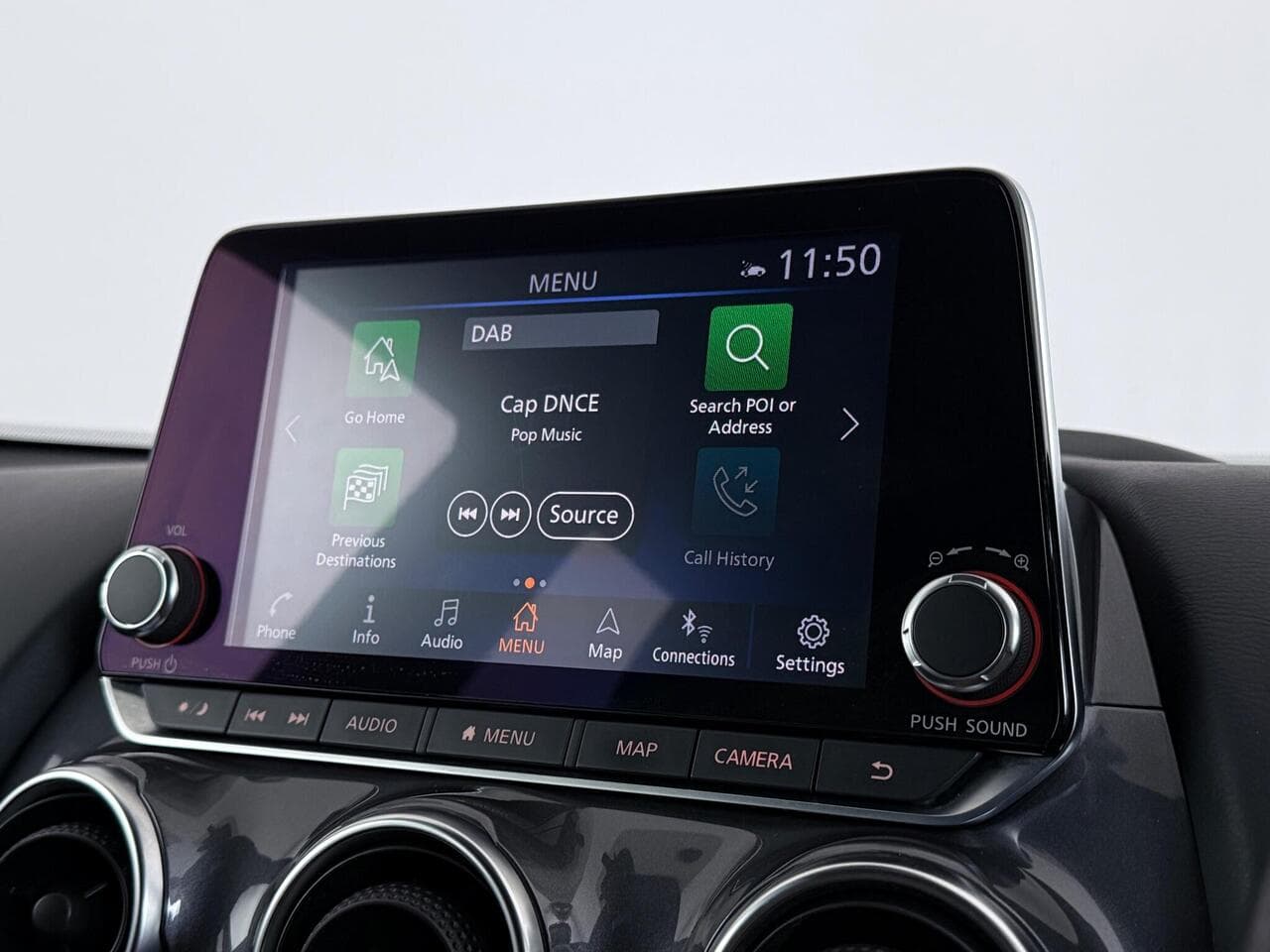 Nissan Juke thumbnail Infotainment System