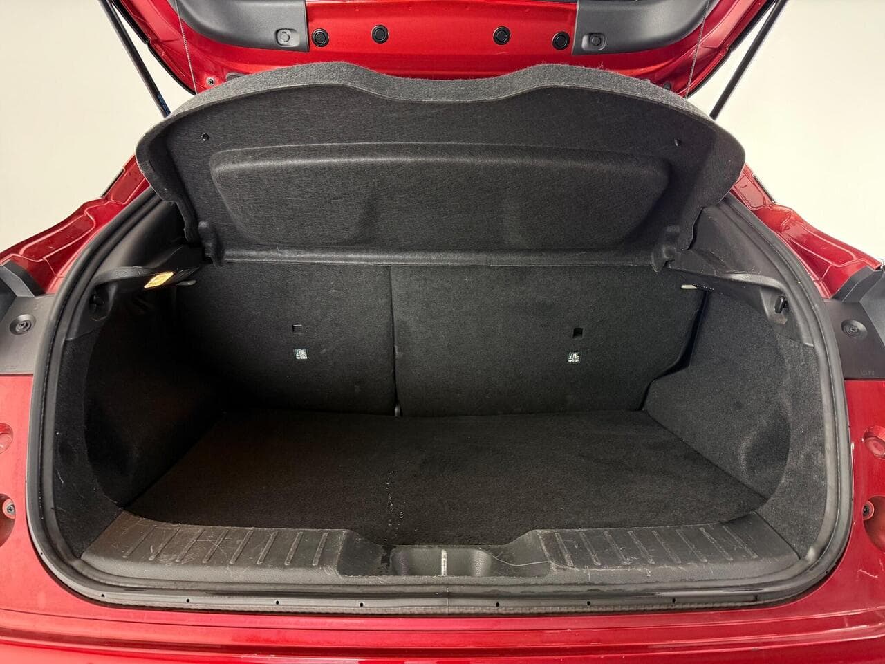 Nissan Juke thumbnail Boot