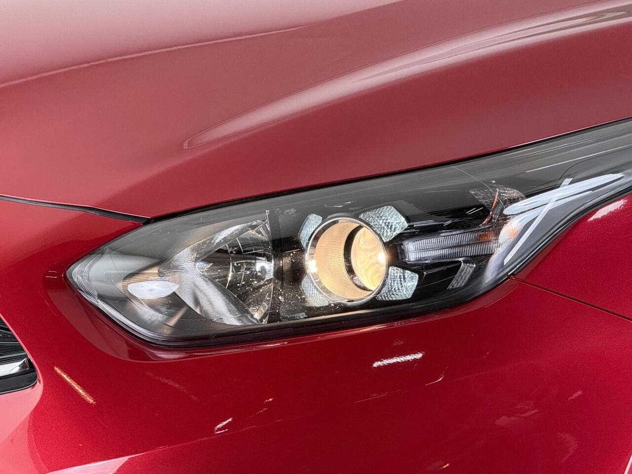 Kia Ceed thumbnail Lights Front