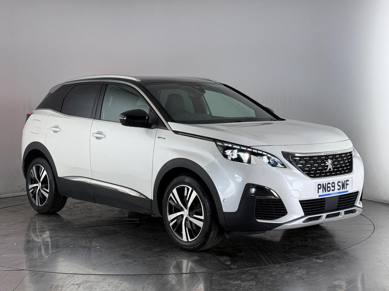 Peugeot 3008 - Peugeot 3008 1.2 PureTech GT Line Euro 6 (s/s) 5dr