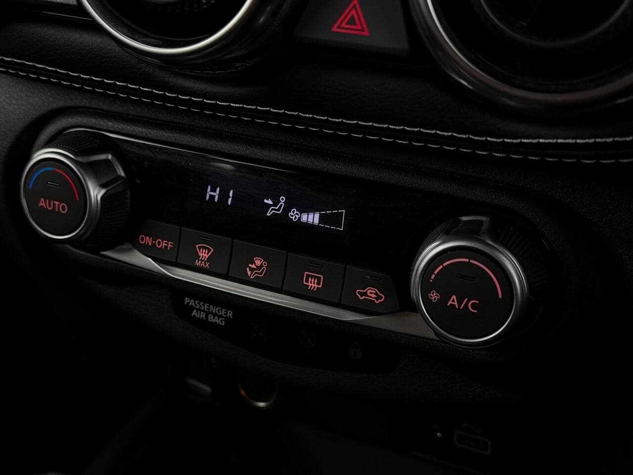 Nissan Juke thumbnail Misc Controls