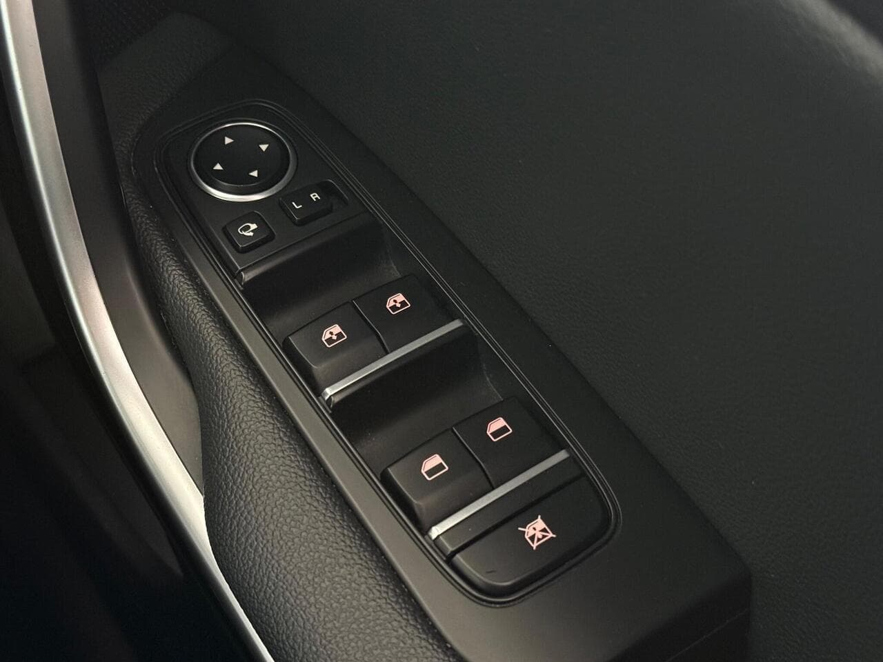 Kia Ceed thumbnail Misc Controls