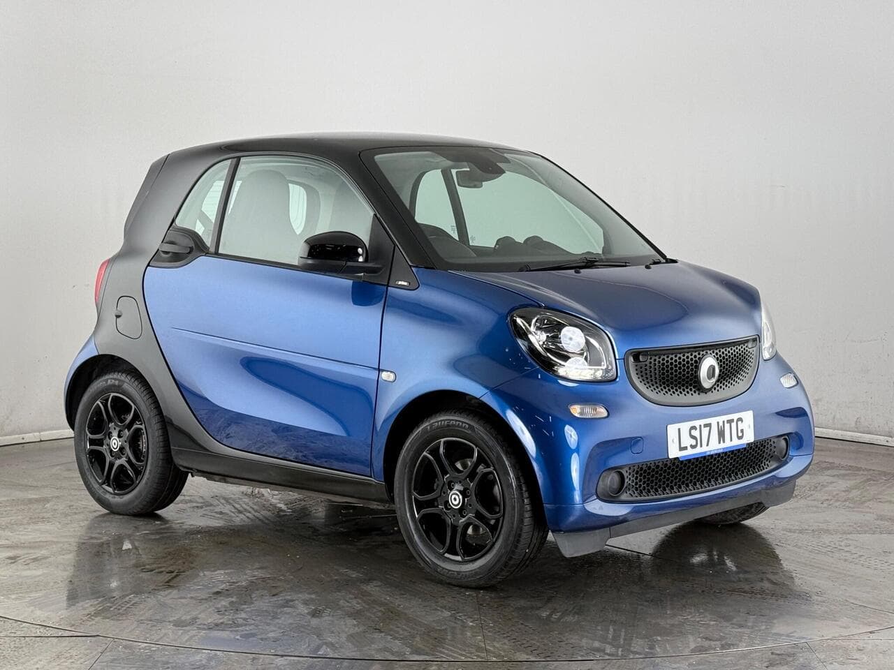 Smart fortwo - Smart fortwo 1.0 Prime (Premium) Twinamic Euro 6 (s/s) 2dr
