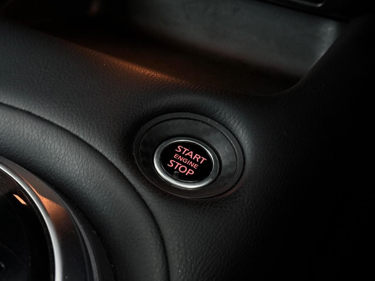 Nissan Juke thumbnail Misc Controls