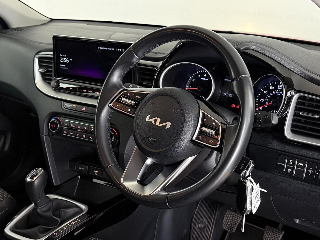 Kia Ceed thumbnail Steering Wheel