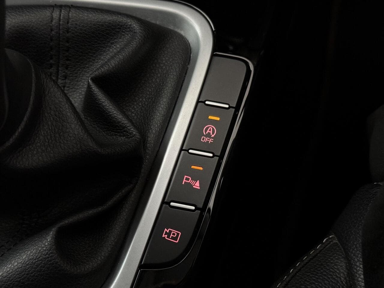 Kia Ceed thumbnail Misc Controls