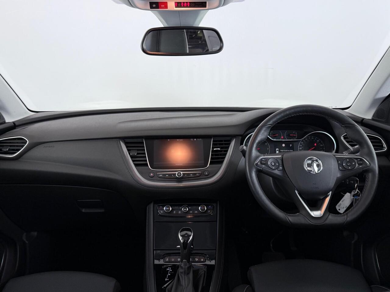 Vauxhall Grandland X thumbnail Interior Front