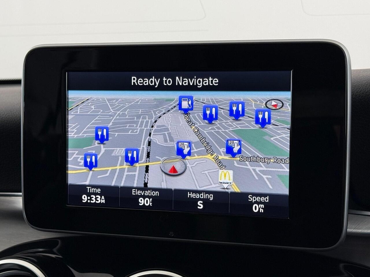 Mercedes-Benz C Class thumbnail Infotainment System