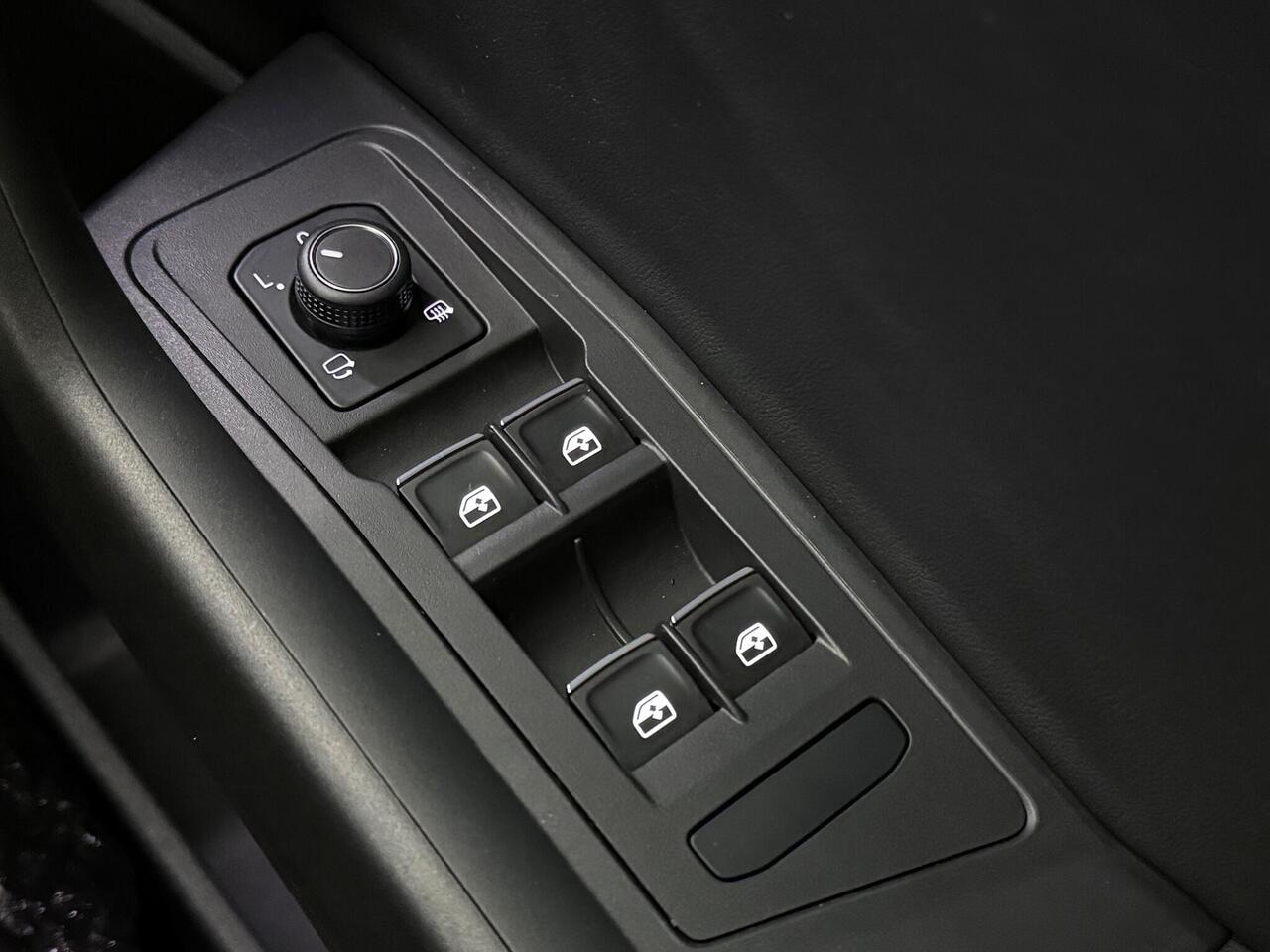 Volkswagen T-Roc thumbnail Misc Controls