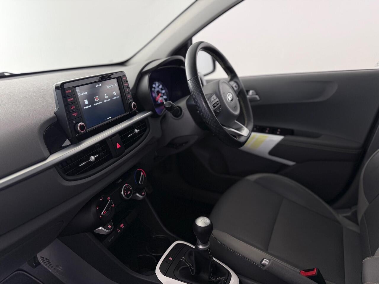 Kia Picanto thumbnail Interior Front