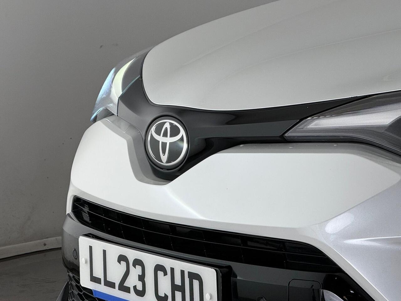 Toyota C-HR thumbnail Inconclusive