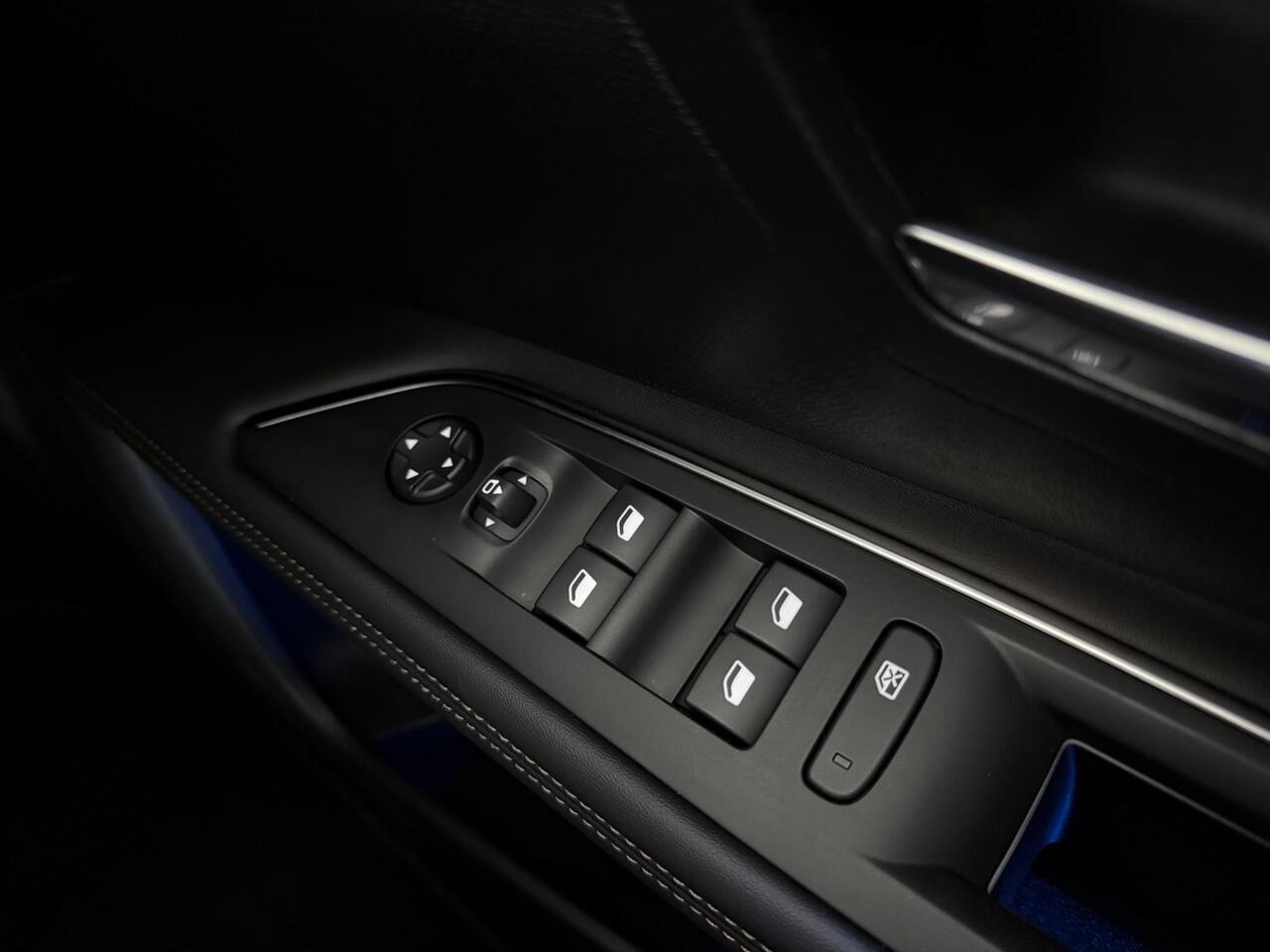 Peugeot 3008 thumbnail Misc Controls