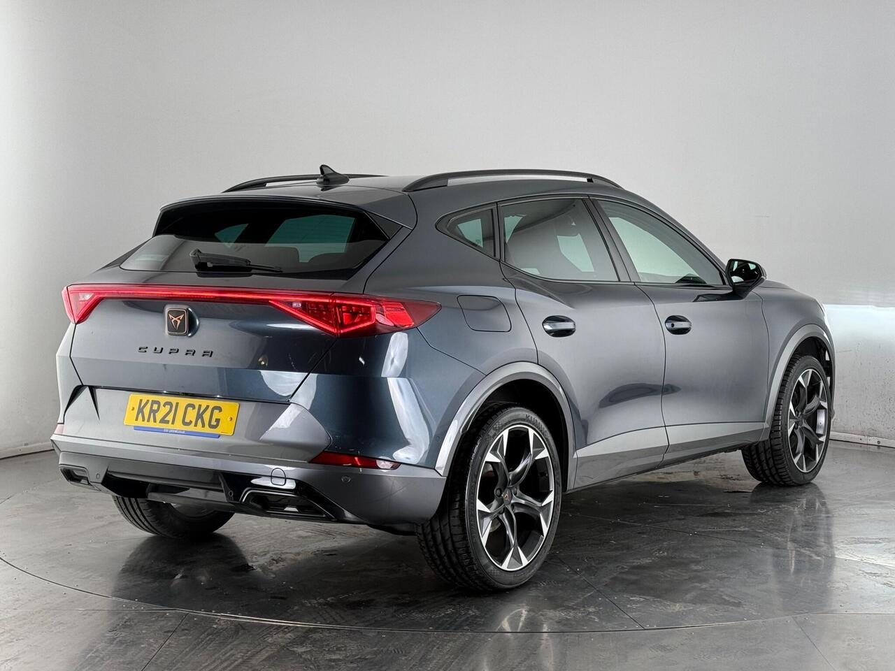 CUPRA Formentor thumbnail Rear Right