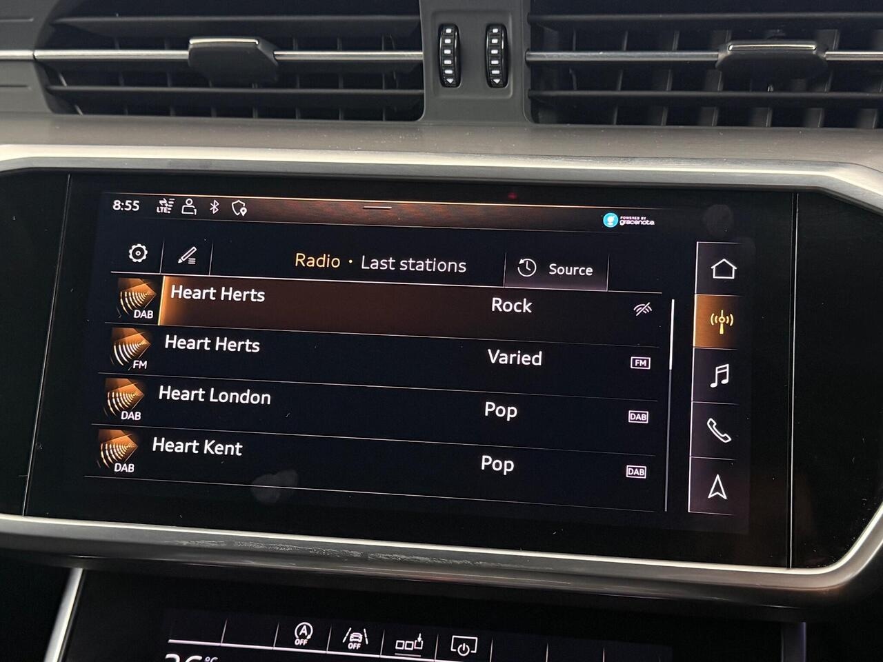 Audi A6 Avant thumbnail Infotainment System