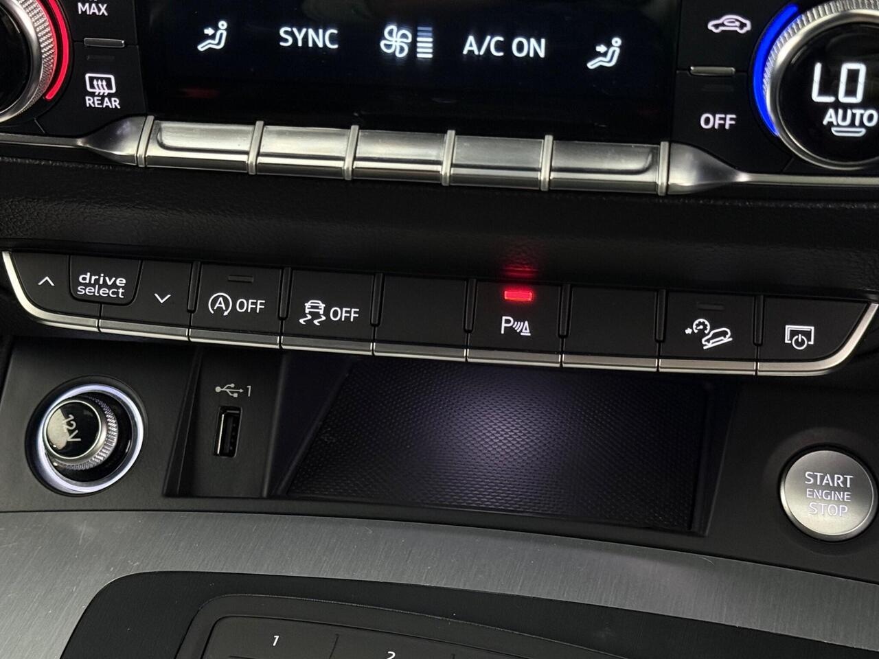 Audi Q5 thumbnail Infotainment System
