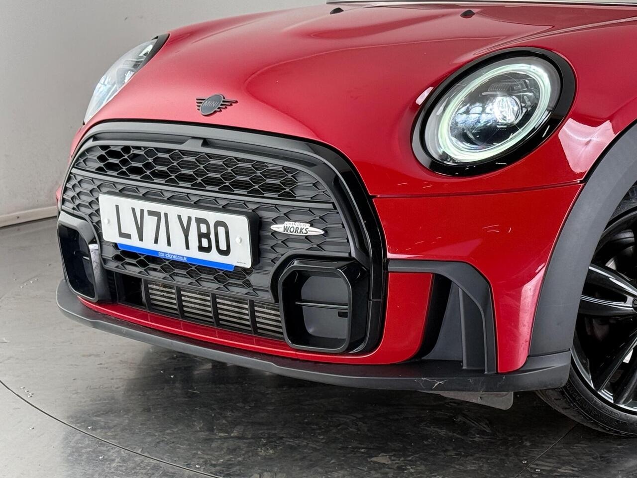 MINI Hatch thumbnail Inconclusive