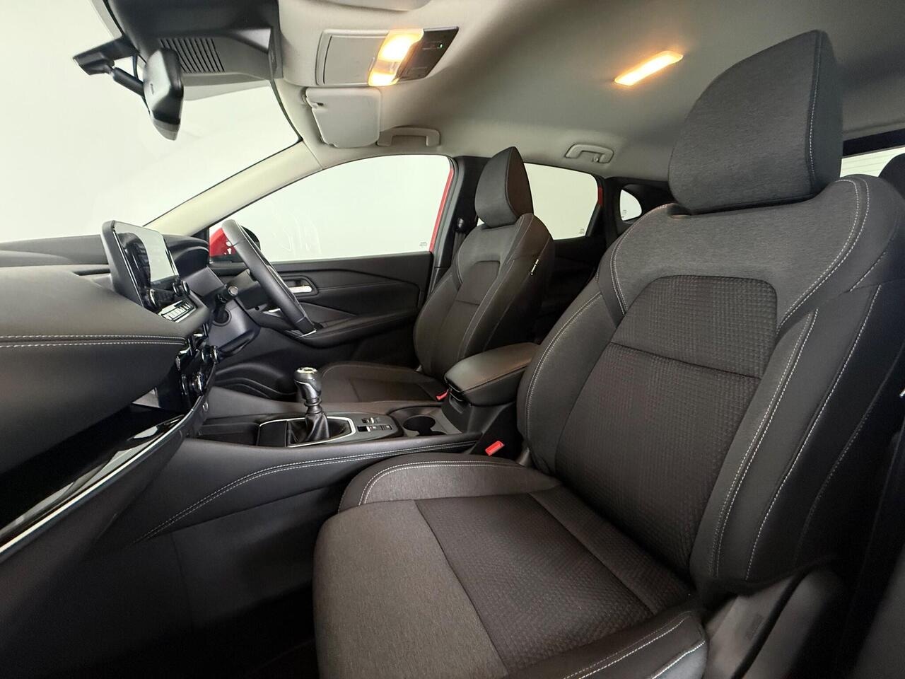 Nissan Qashqai thumbnail Seat Front Passenger