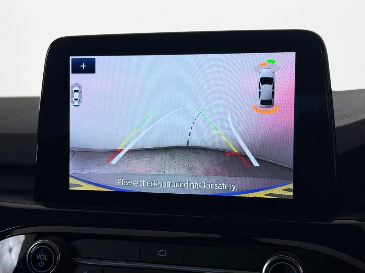 Ford Kuga thumbnail Infotainment System