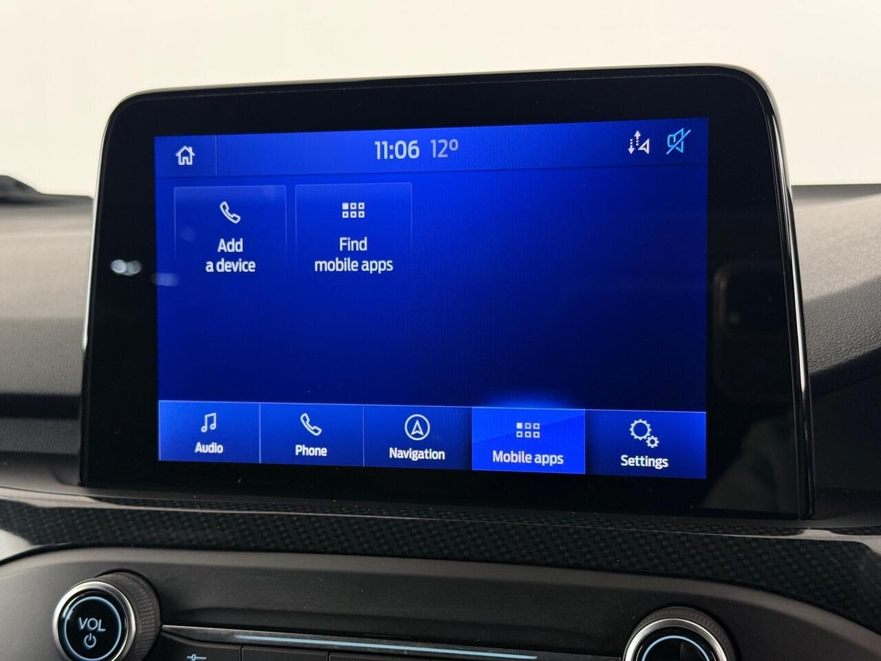 Ford Focus thumbnail Infotainment System