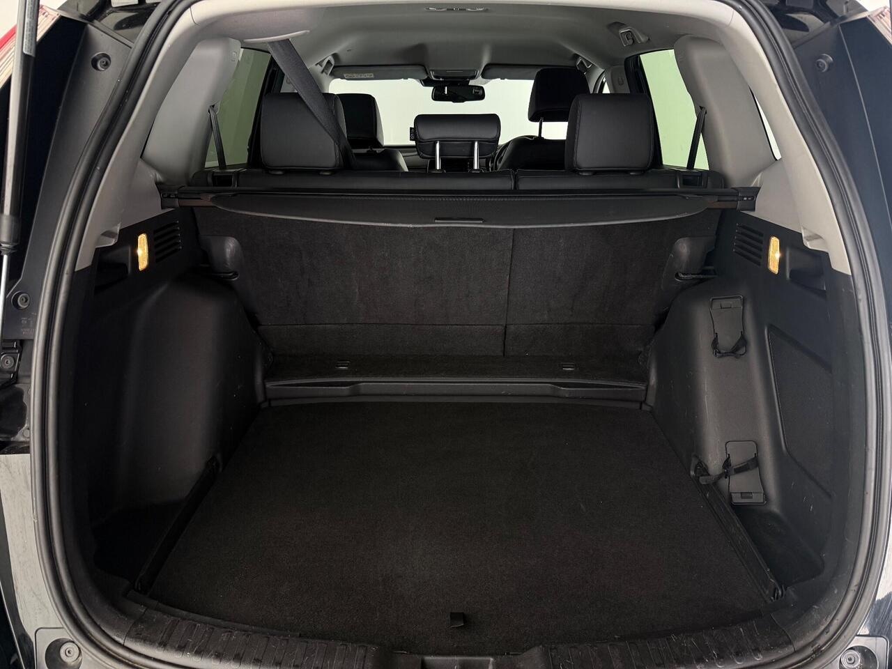 Honda CR-V thumbnail Boot