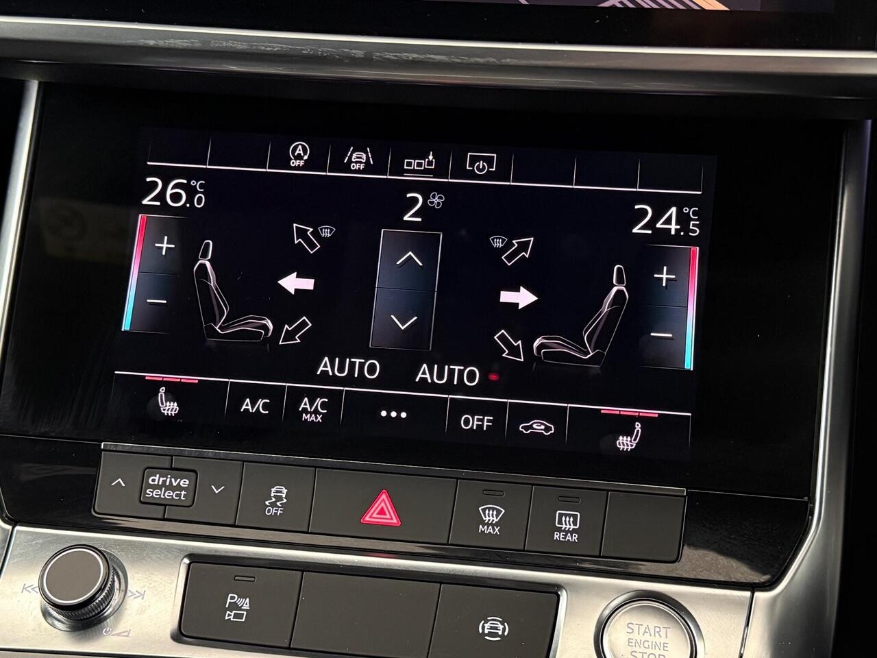 Audi A6 Avant thumbnail Infotainment System