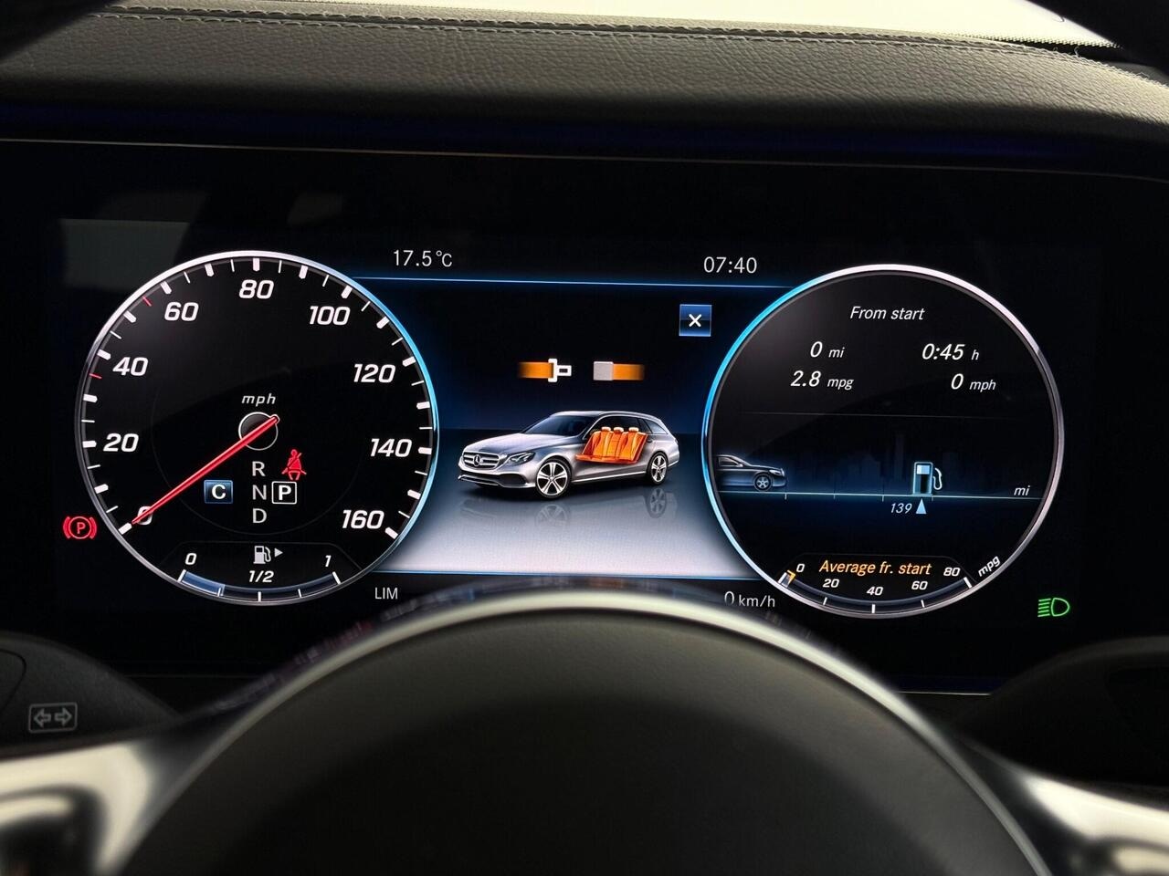 Mercedes-Benz E Class thumbnail Driver Instruments