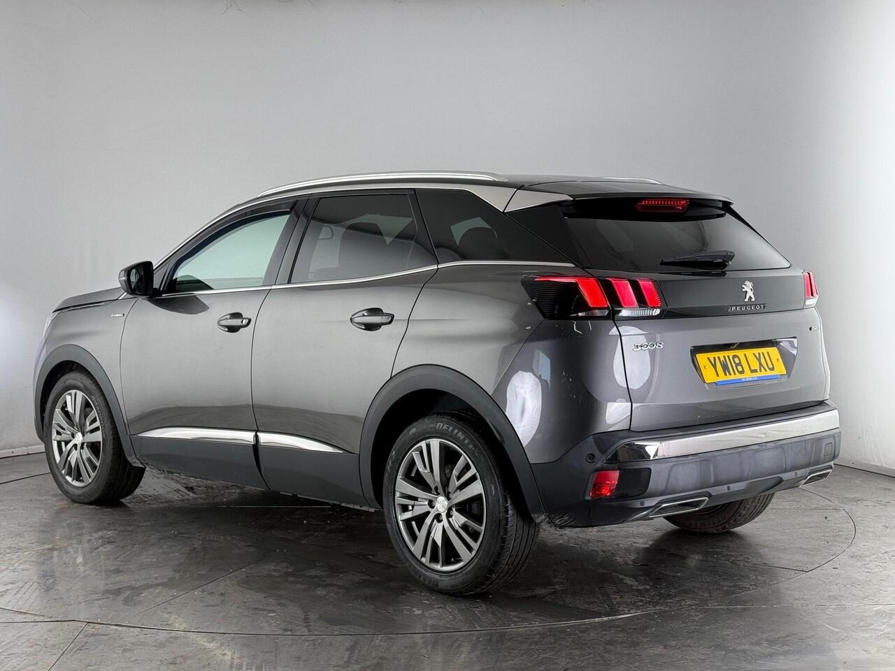 Peugeot 3008 thumbnail Rear Left