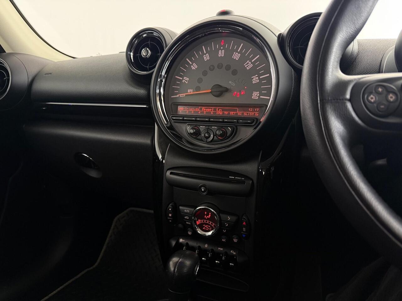 MINI Paceman thumbnail Image 38