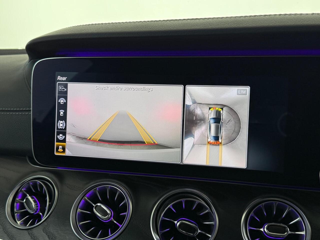 Mercedes-Benz E Class thumbnail Infotainment System
