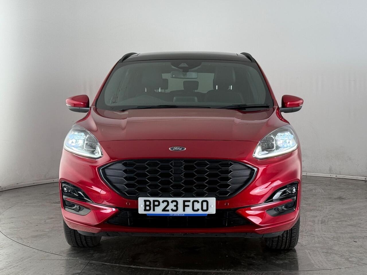 Ford Kuga thumbnail Front
