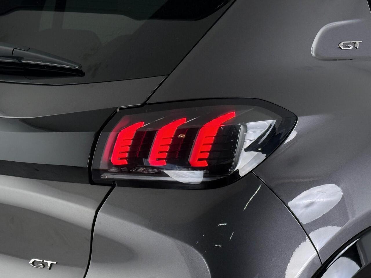 Peugeot 208 thumbnail Lights Rear
