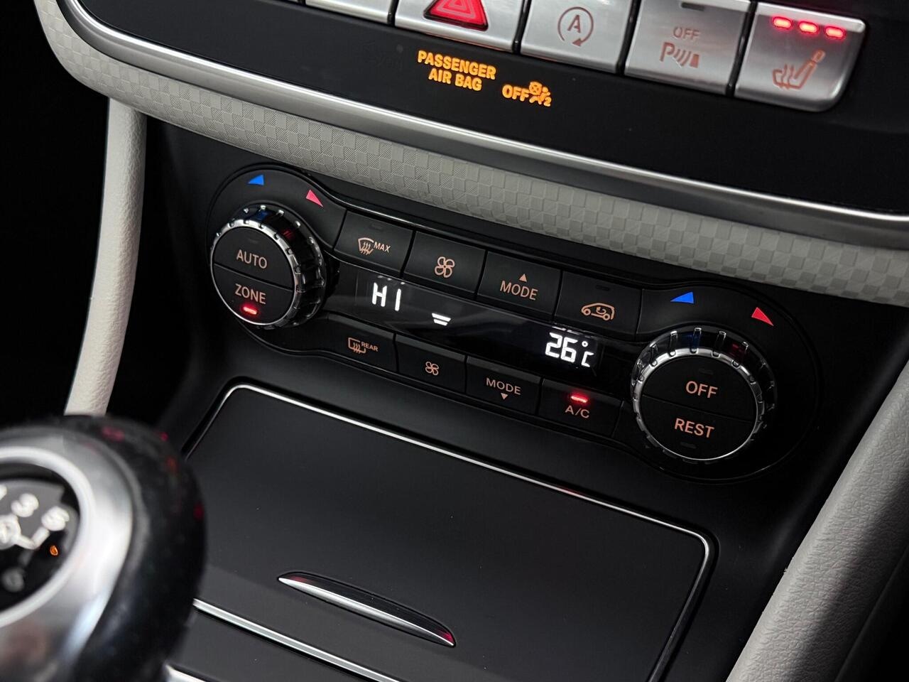 Mercedes-Benz A Class thumbnail Misc Controls