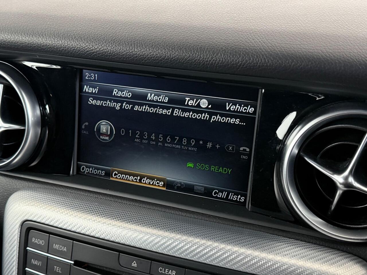 Mercedes-Benz SLC thumbnail Infotainment System