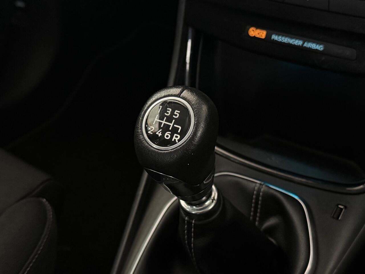 Ford Puma thumbnail Interior Front