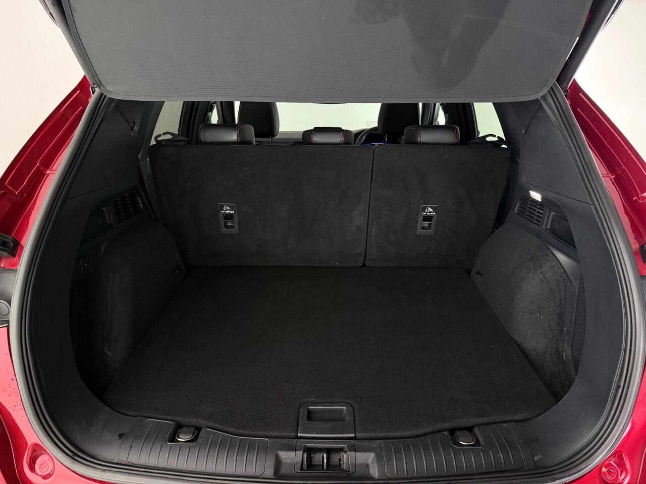 Ford Kuga thumbnail Boot