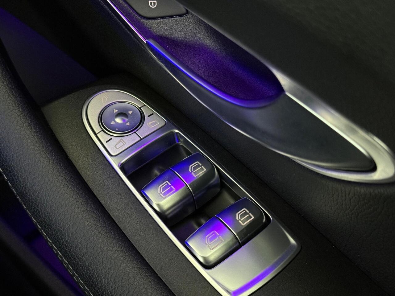 Mercedes-Benz E Class thumbnail Misc Controls