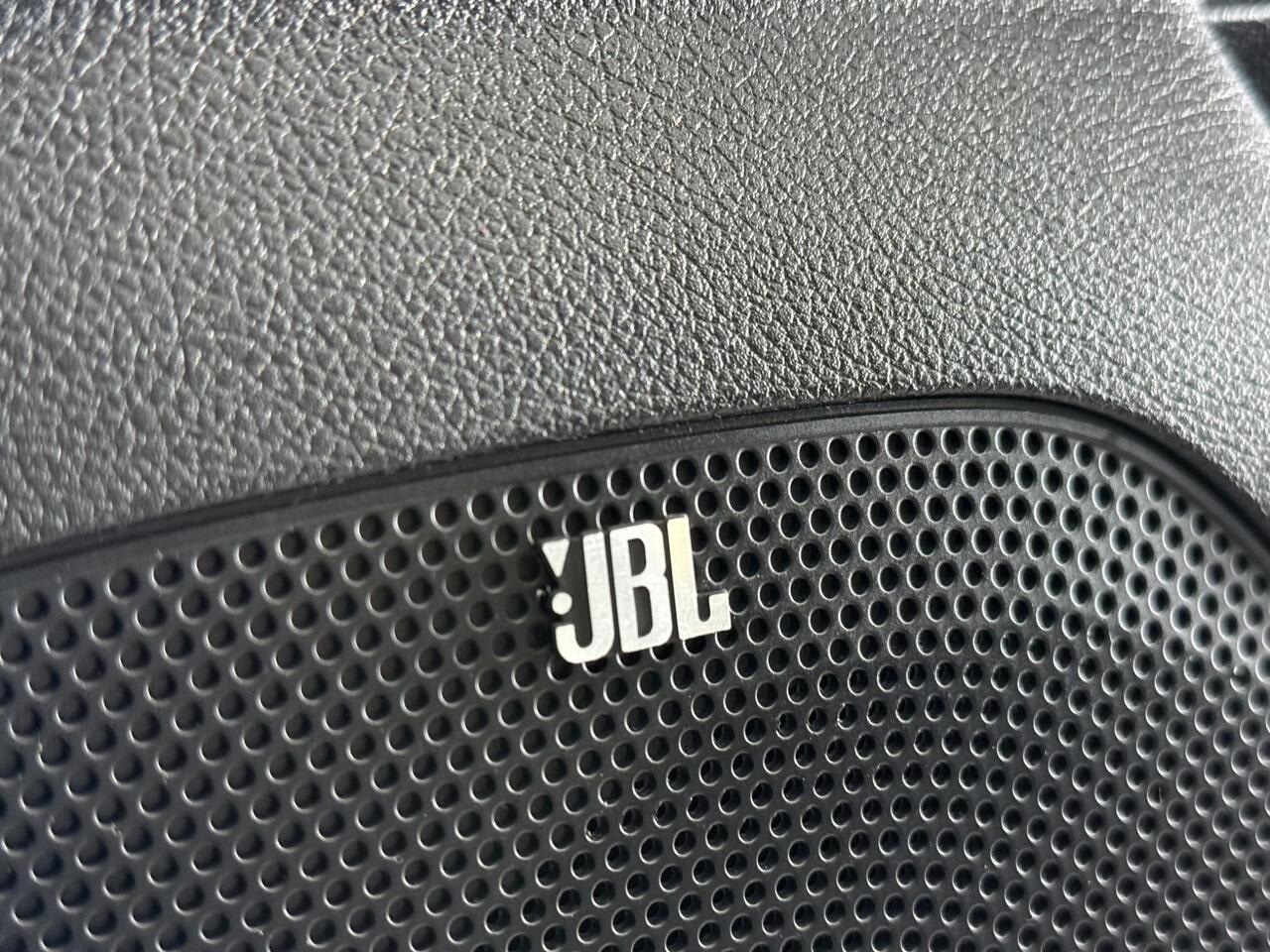 Kia Sportage thumbnail Misc Controls