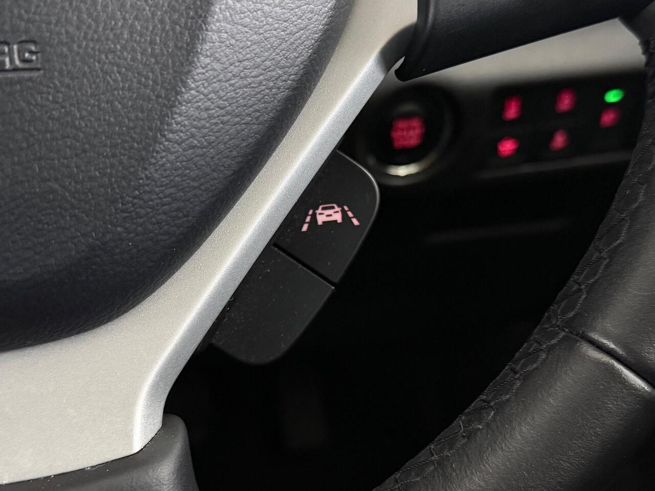 Suzuki S-Cross thumbnail Misc Controls