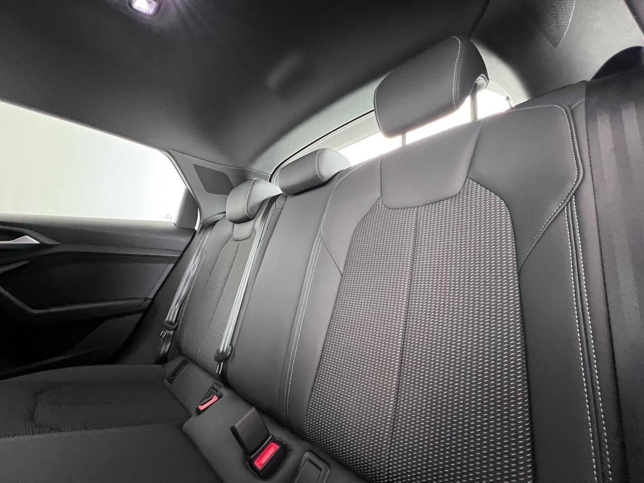 Audi A1 thumbnail Seats Rear