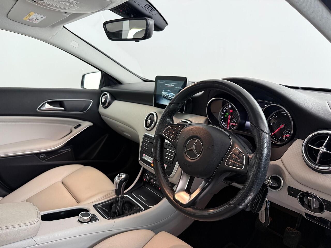 Mercedes-Benz A Class thumbnail Interior Front