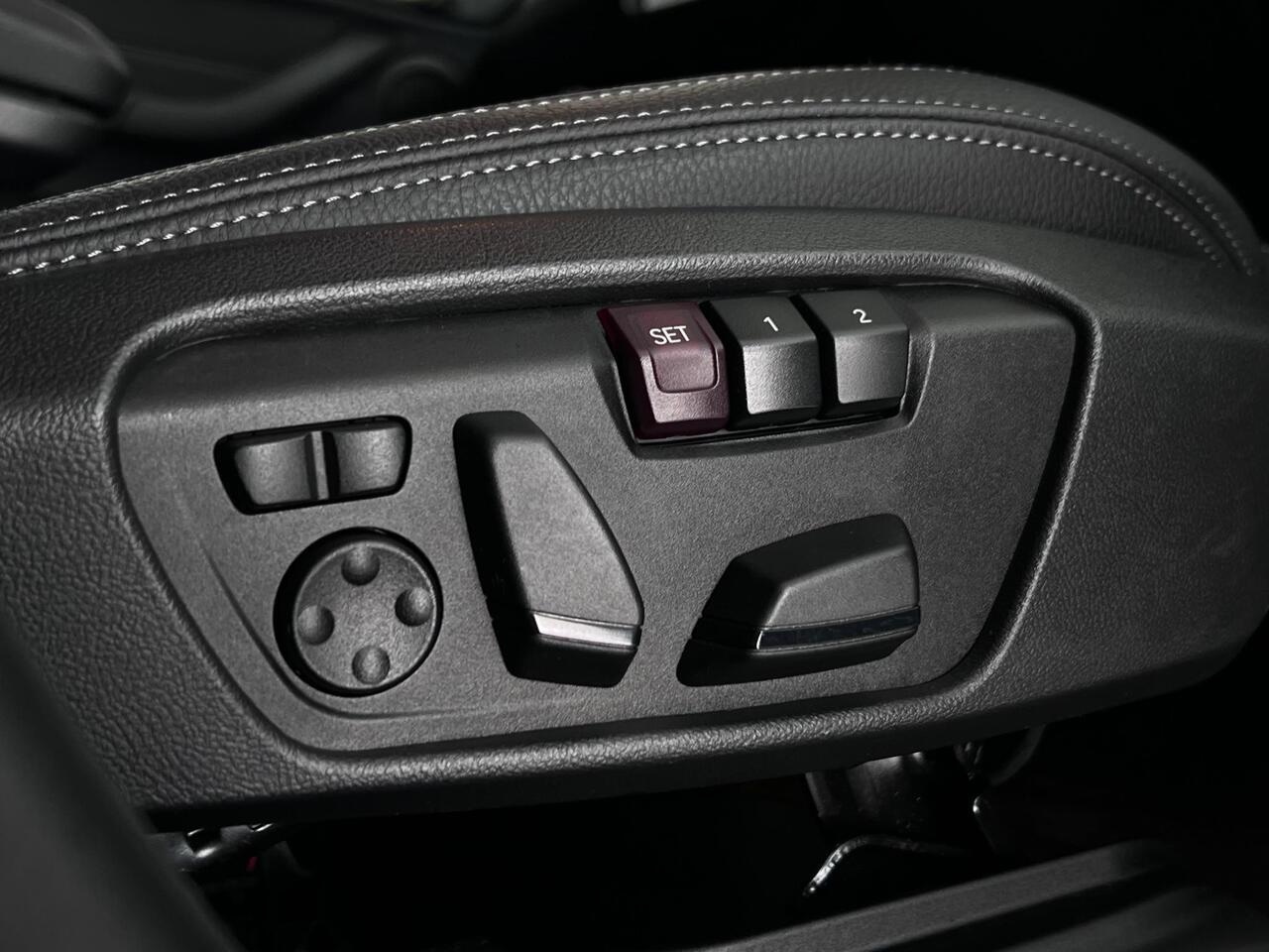 BMW X2 thumbnail Misc Controls