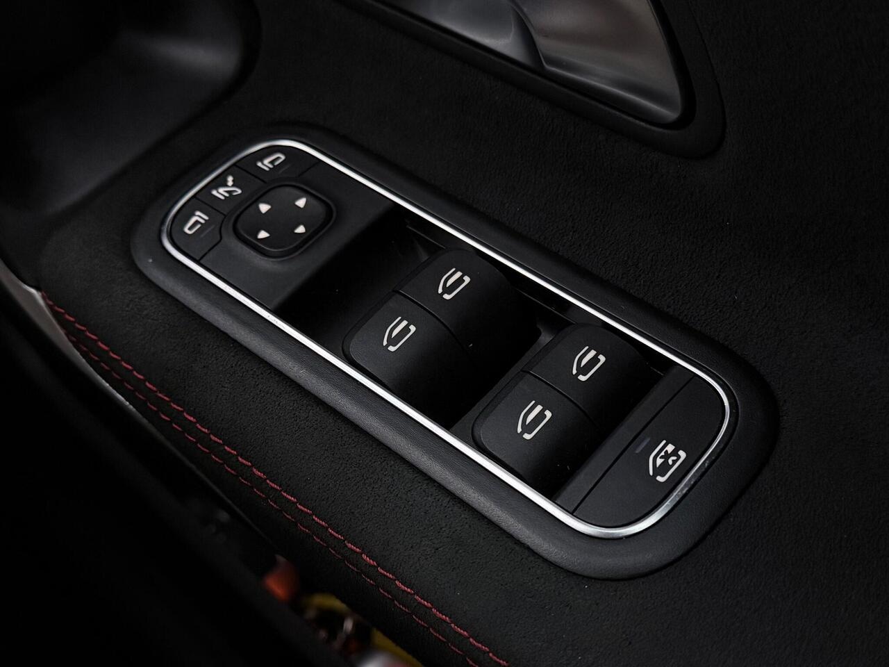 Mercedes-Benz A Class thumbnail Misc Controls