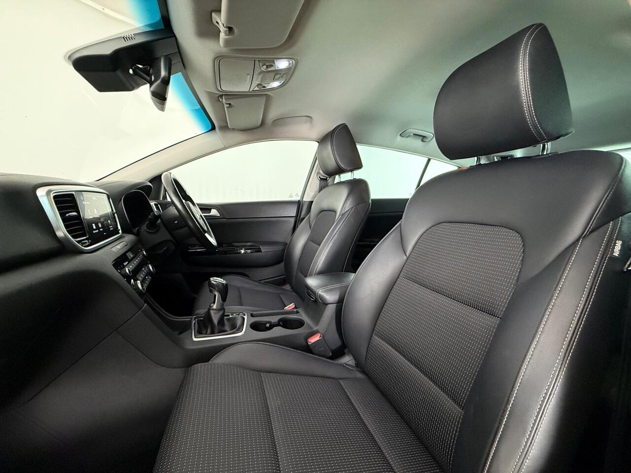 Kia Sportage thumbnail Seat Front Passenger