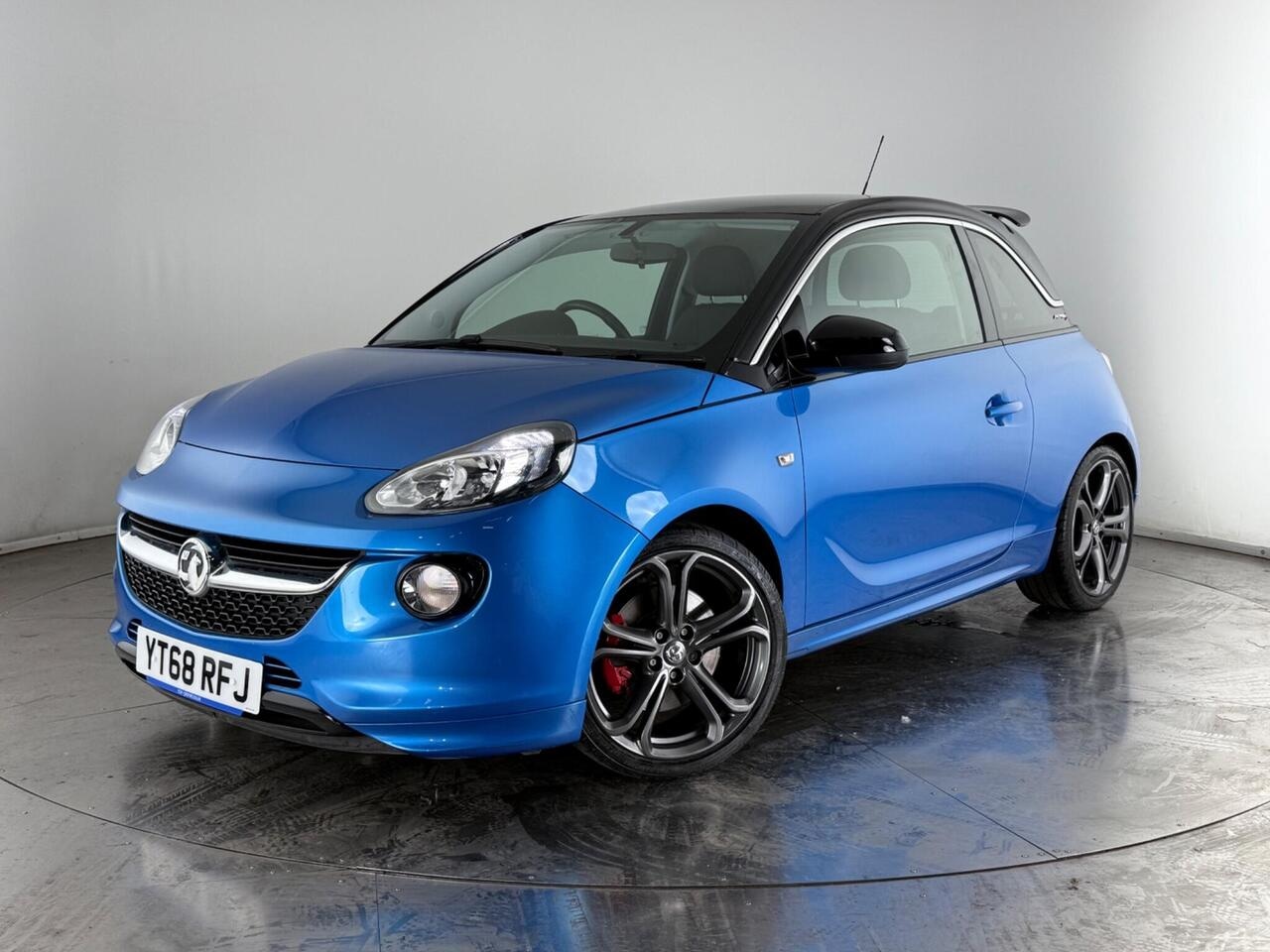 Vauxhall ADAM thumbnail Front Left